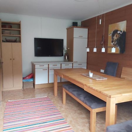 Ferienwohnung Schaedler 쉬룬즈 외부 사진