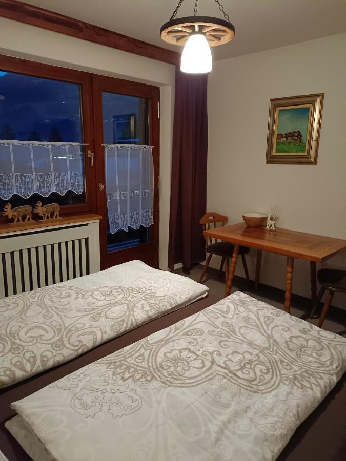 Ferienwohnung Schaedler 쉬룬즈 외부 사진
